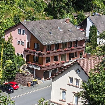 Pension Hofer Bad Berneck im Fichtelgebirge Exterior foto
