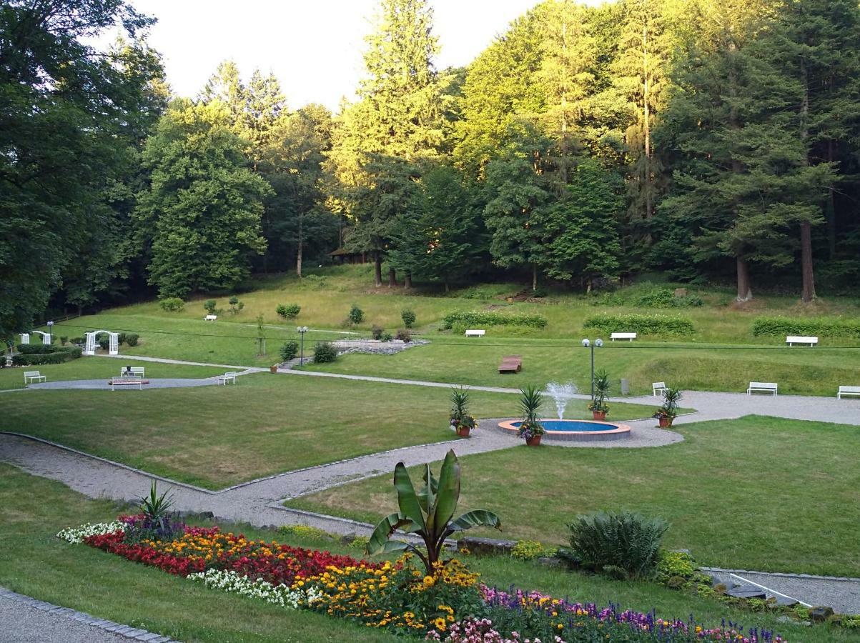 Pension Hofer Bad Berneck im Fichtelgebirge Exterior foto